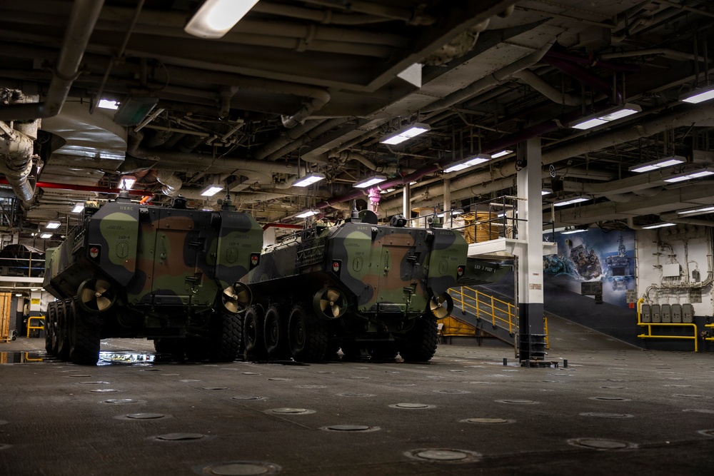 DVIDS - Images - 26th Marine Expeditionary Unit’s Type Commanders ...