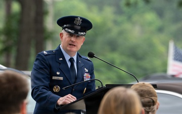 Unveiling of the Gold Star Families Memorial Monument