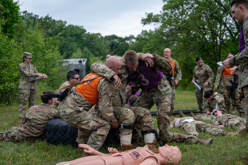 OAY nominees participate in Warrior Challenge at JBA