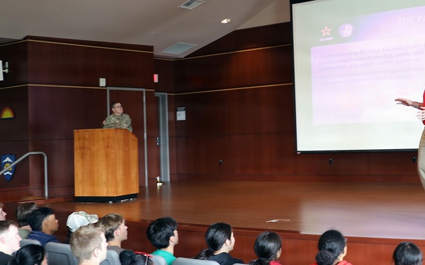 Army PaYS Program Builds Oregon Partnerships to Support Soldiers and Employers