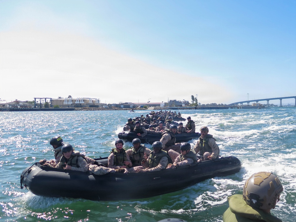 2nd Bn., 5th Marines practice loading, unloading in LCU