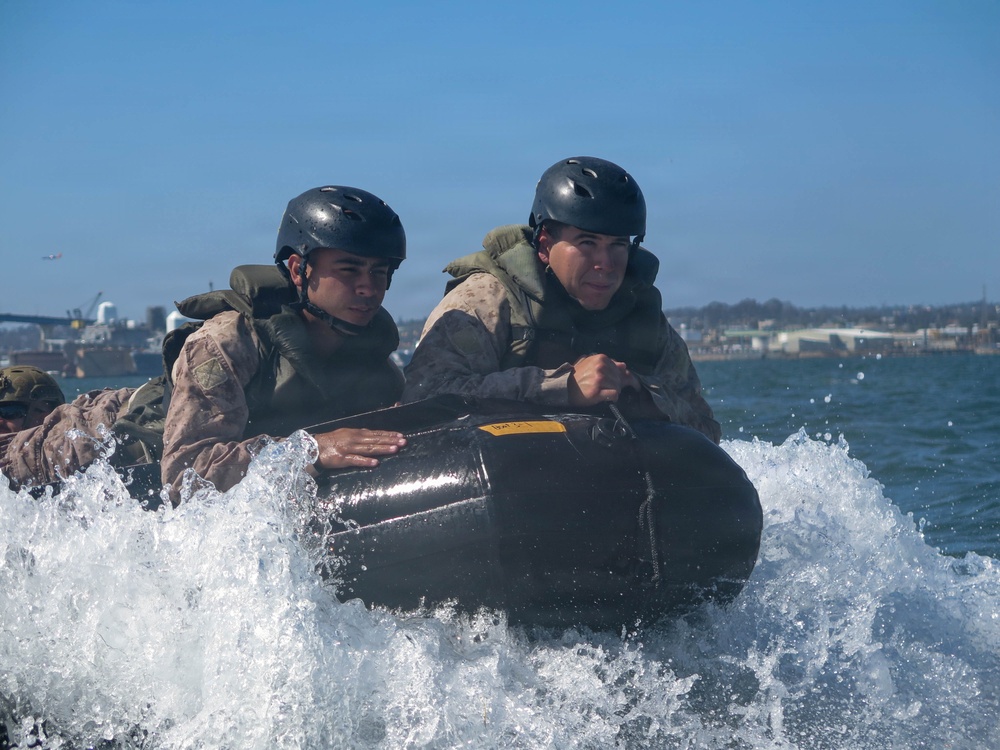 2nd Bn., 5th Marines practice loading, unloading in LCU