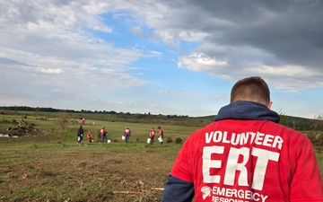 McConnell's Explosive Ordnance Disposal team delivers aid in Enid