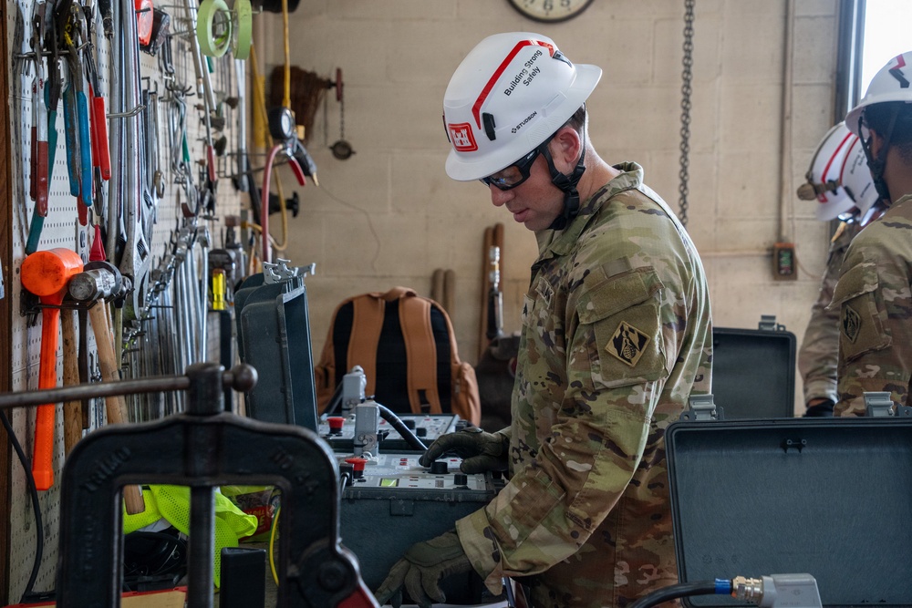 Prime Power Soldiers maintain inland waterways infrastructure America relies on
