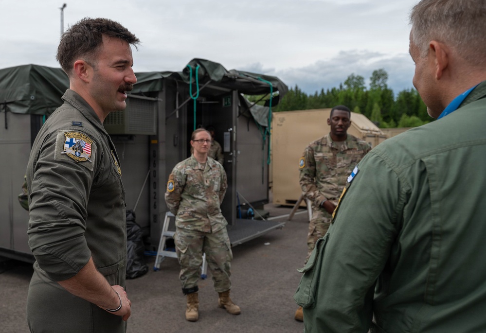 Finnish Leadership visits 48 FW participant for RAFL26