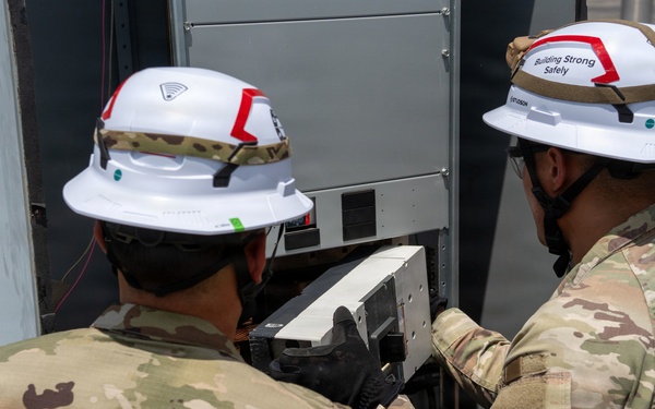 Prime Power Soldiers maintain inland waterways infrastructure America relies on