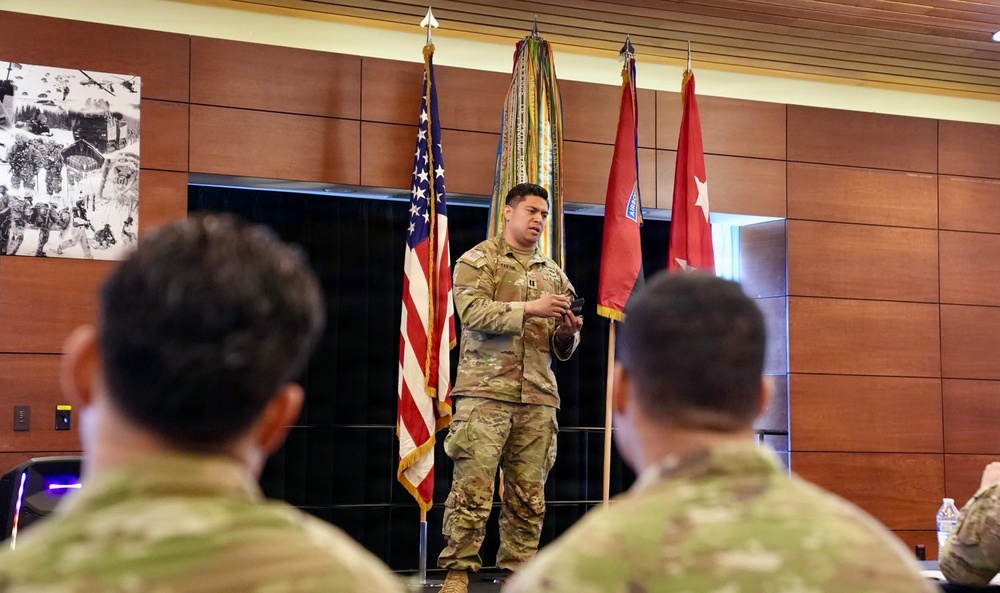 11th Airborne Division Troops Present Ideas at Bi-Annual Angel Ascent