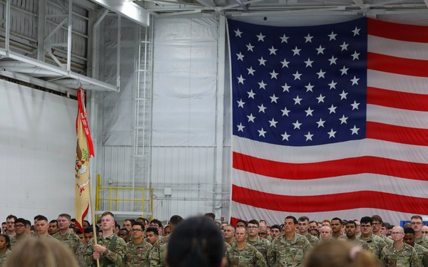 1st CAB and HHBN Soldiers Deploy to Europe