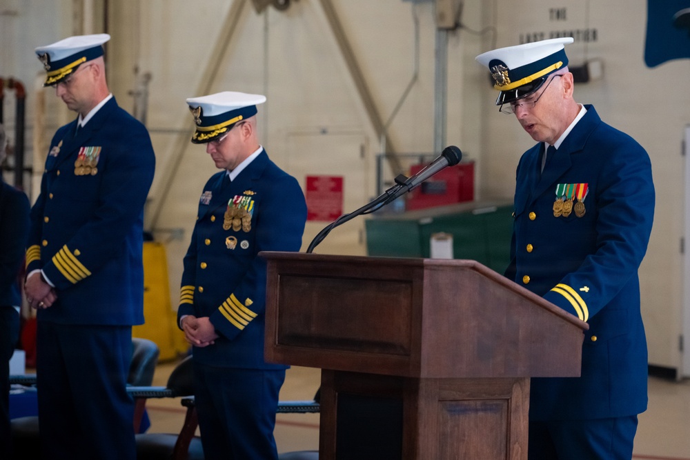 Coast Guard Base Kodiak holds change of command ceremony