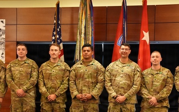 11th Airborne Division Troops Present Ideas at Bi-Annual Angel Ascent