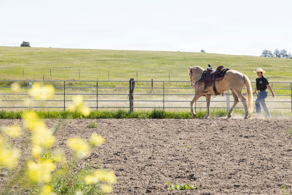 Marine Corps Mounted Color Guard participates in Elizabeth Stampede 2026