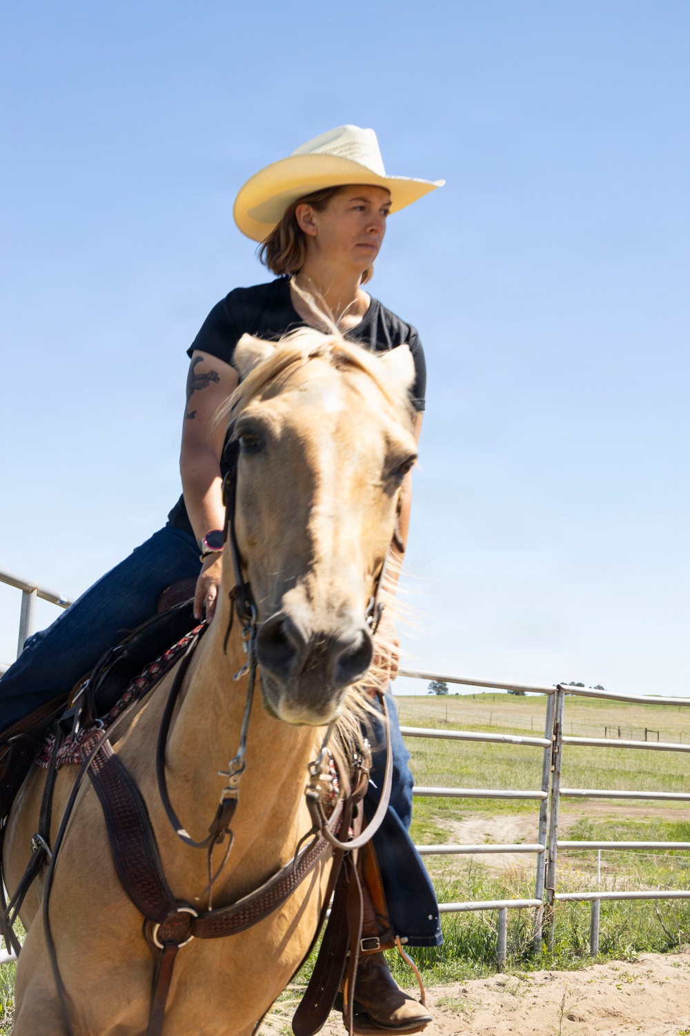 Marine Corps Mounted Color Guard participates in Elizabeth Stampede 2026
