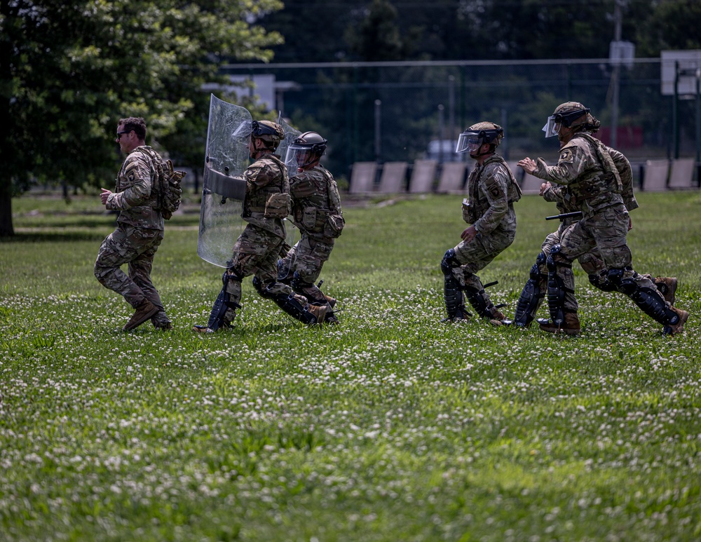 3BCT Civil Disturbance Training Day 2