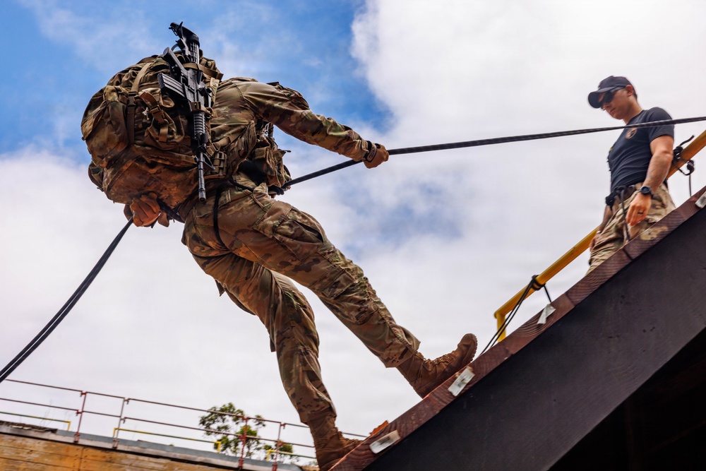 8th TSC BSC Rappel Training