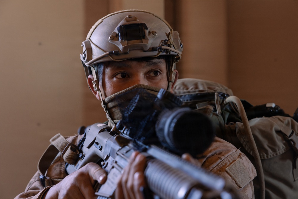 ITX 3-26 | 2nd Battalion, 24th Marines, Scouts Participate in Information and Intelligence Integration Training