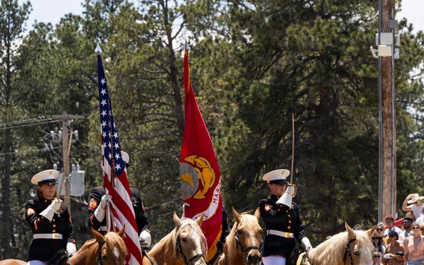 Marine Corps Mounted Color Guard participates in Elizabeth Stampede 2026