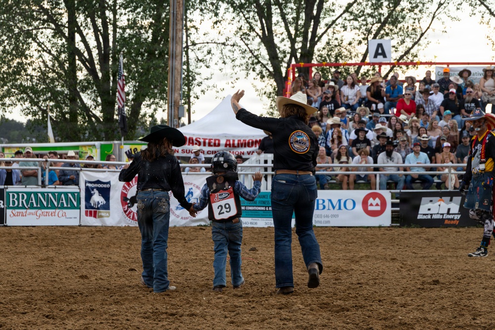 Marine Corps Mounted Color Guard participates in Elizabeth Stampede 2026
