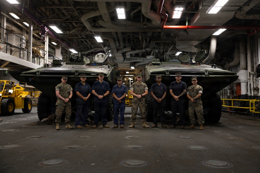 26th Marine Expeditionary Unit’s Type Commanders Amphibious Training | ACV Chain Down