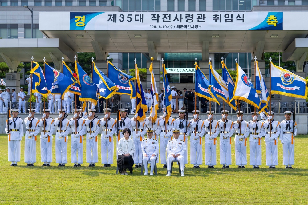 The Republic of Korea Fleet Welcomes Vice Admiral Kwak Kwang-seop as the Commander of the Republic of Korea Fleet on Busan Naval Base, South Korea
