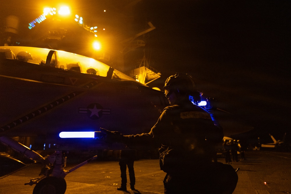 George H.W. Bush Conducts Night Flight Ops