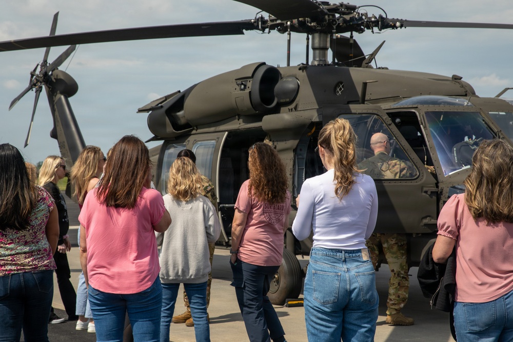 Delaware Army National Guard Aviation Hosts Military Spouse Appreciation Flight