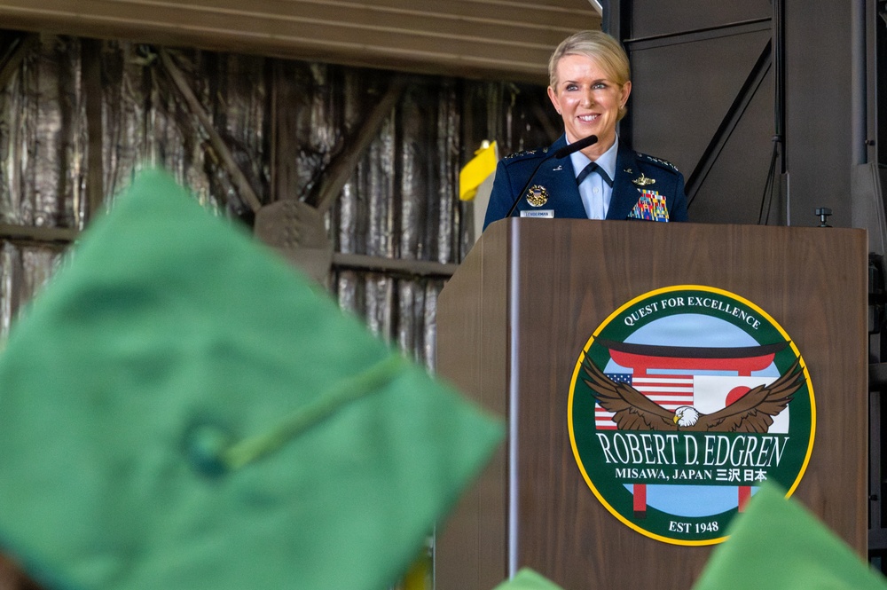Pacific Air Forces deputy commander visits the 35th Fighter Wing