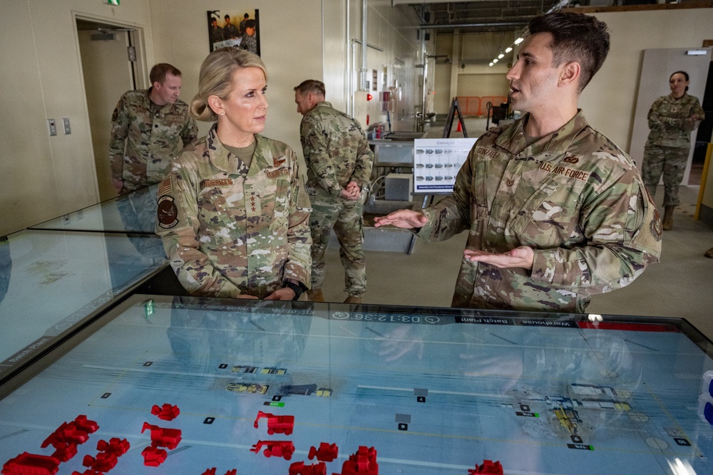 Pacific Air Forces deputy commander visits the 35th Fighter Wing