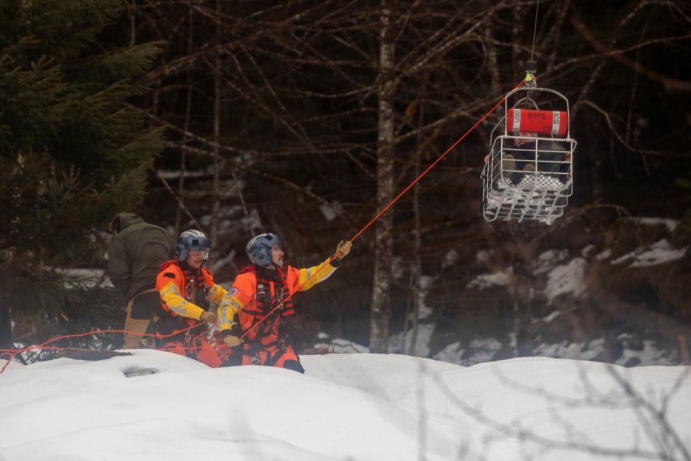 U.S. Coast Guard aviators host Alaska Air and Army National Guardsmen during SAREX 2026 at Sitka, AK