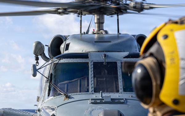 USS Mustin conducts flight operations