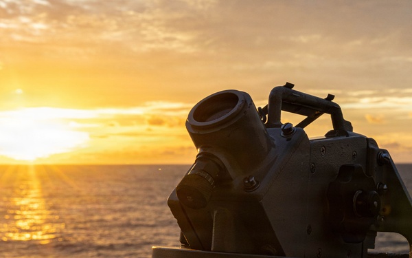 USS Mustin conducts bridge operations
