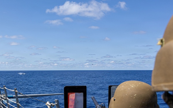USS Mustin conducts an intergrated training team drill