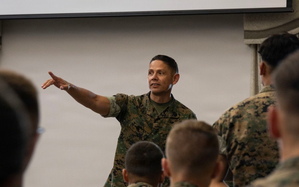 SMMC Ruiz visits 2nd MAW