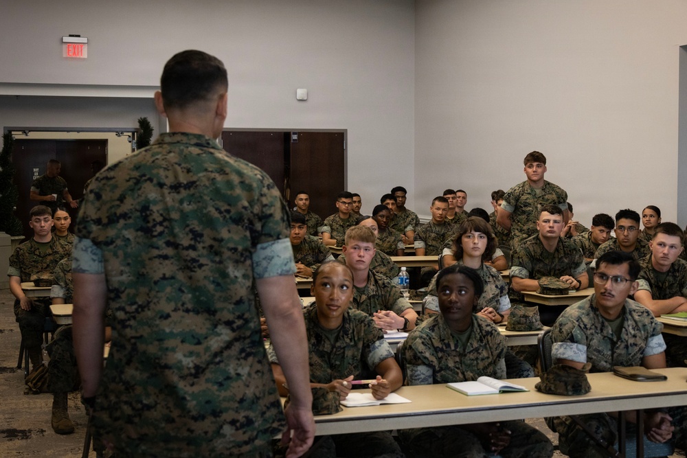SMMC Ruiz visits 2nd MAW