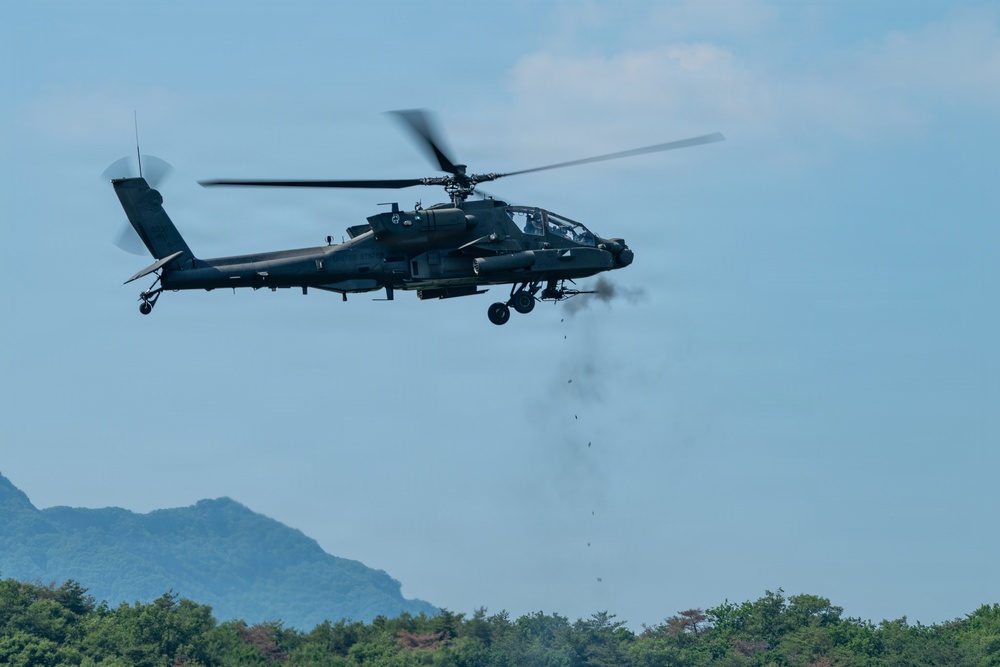 4-2 AB conducts Aerial Gunnery exercise