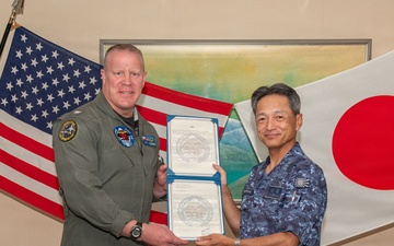 米海軍大佐、救命緊急対応にあたった日米の隊員らに感謝の意を表明