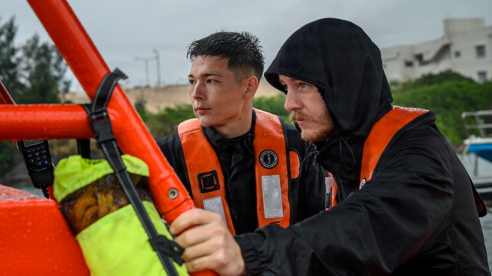Bridging air and sea for joint rescue coordination in Cope Angel 26-1