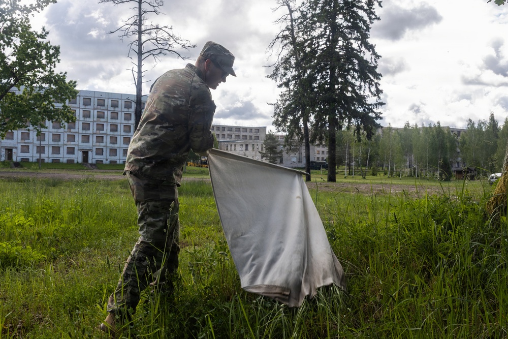 U.S. service members research ticks in the Baltic Region to target health threats