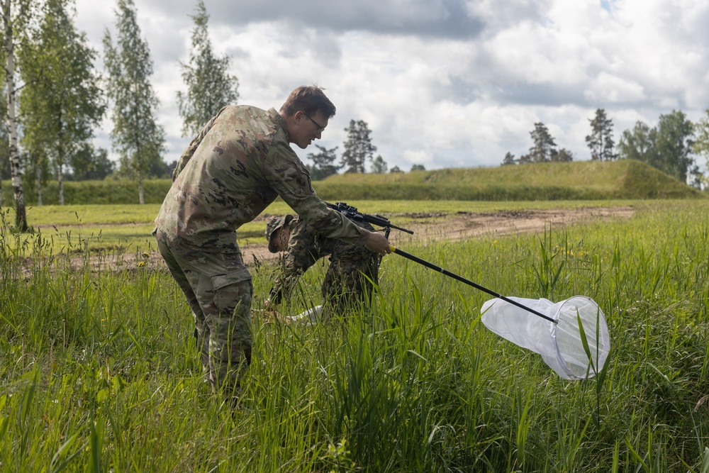 U.S. service members research ticks in the Baltic Region to target health threats