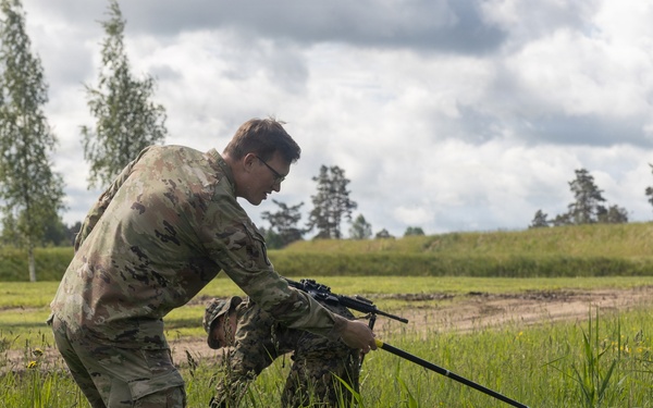 U.S. service members research ticks in the Baltic Region to target health threats