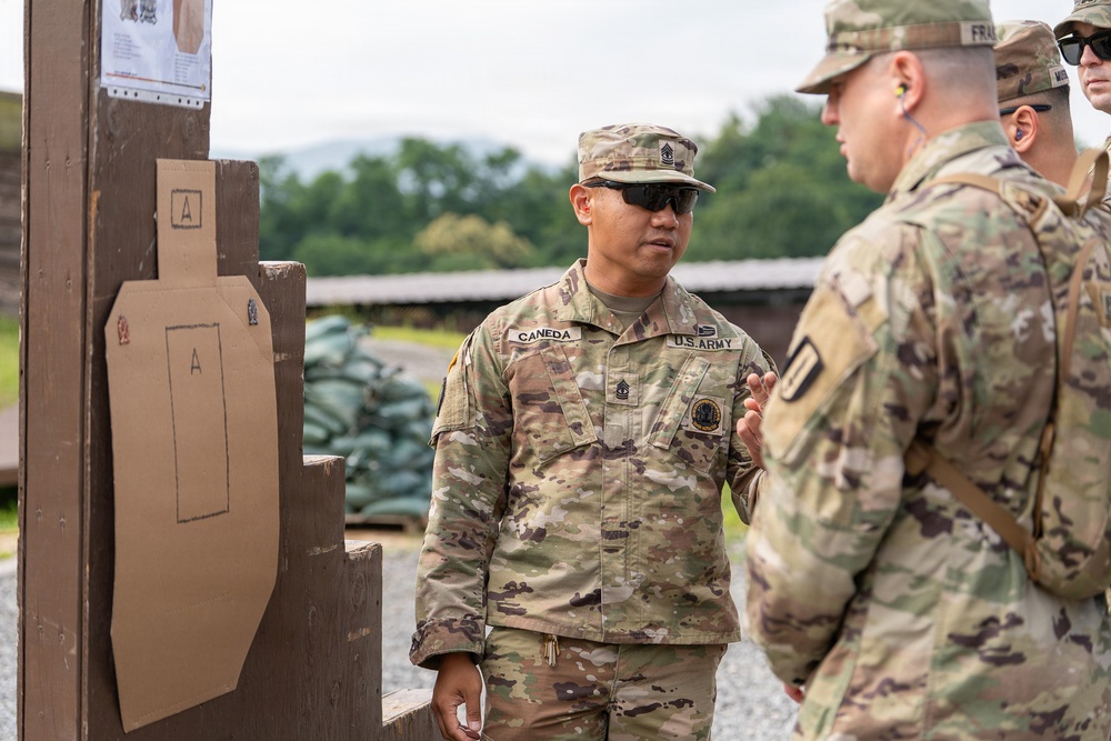 Precision on a Hot Range: Earning the Norwegian Sharpshooter Badge!