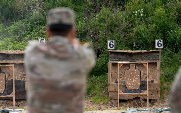Precision on a Hot Range: Earning the Norwegian Sharpshooter Badge!