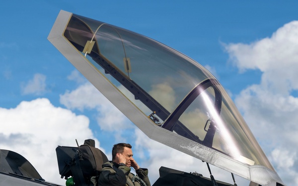 Leading from the Flightline: 48th OG Command Team Launches Sorties in Finland