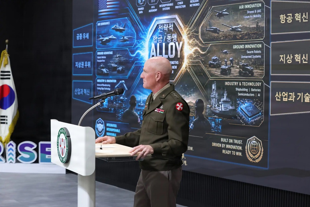 Eighth Army Commanding General Speaks at Pyeongtaek University on the Future of the U.S.-ROK Alliance