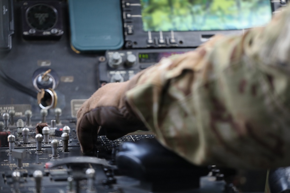 Title: Salaknib 2026: Combat Aviation Brigade delivers Soldiers to objective
