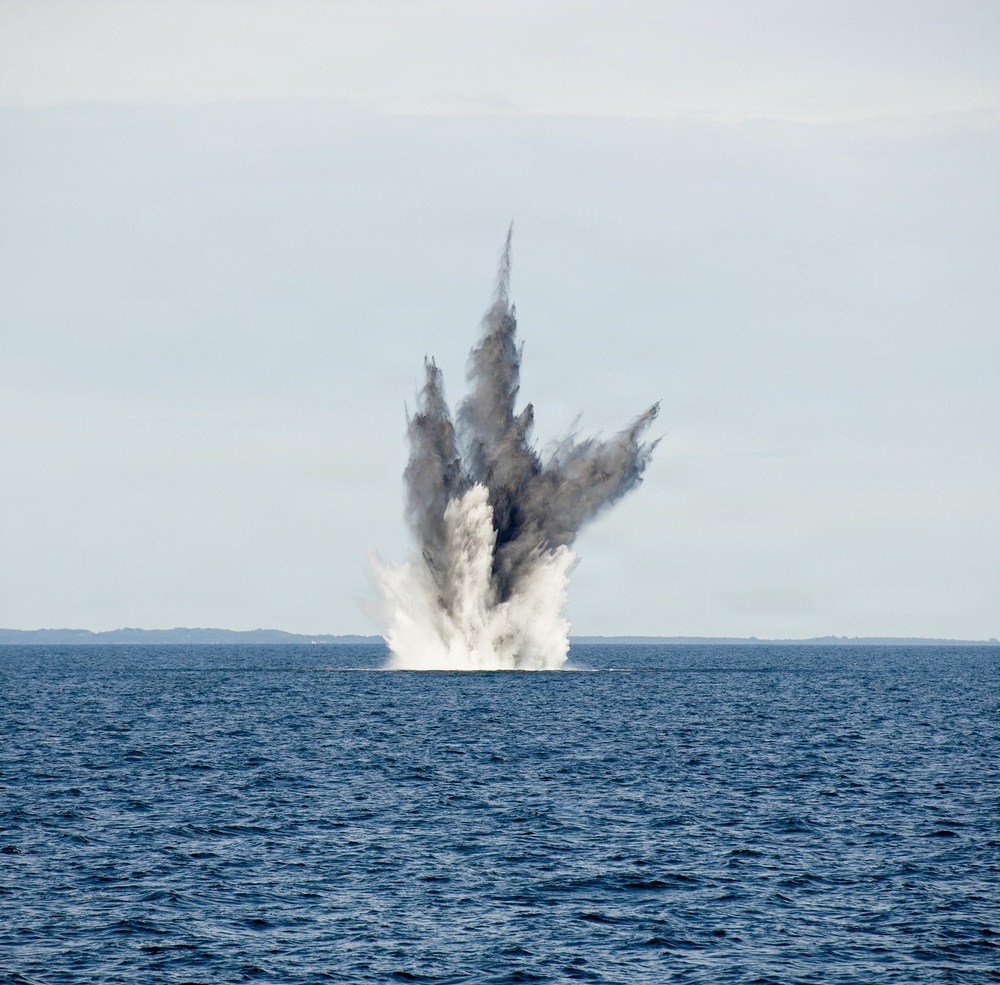 Norwegian Forces Support Mine Warfare Training During BALTOPS 2026