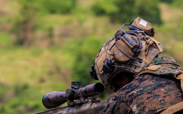 3rd Littoral Combat Team trains with attack drones and snipers in the Philippines