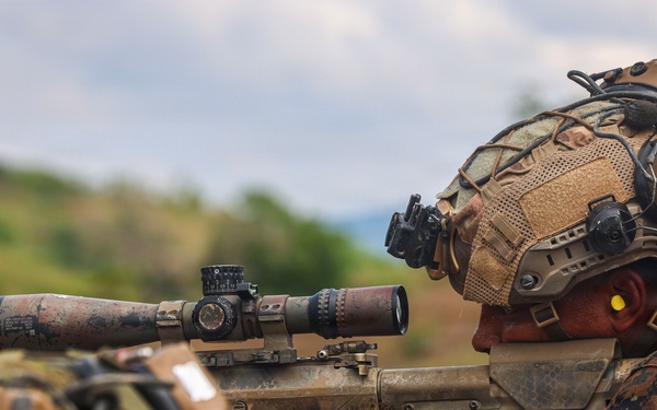 3rd Littoral Combat Team trains with attack drones and snipers in the Philippines