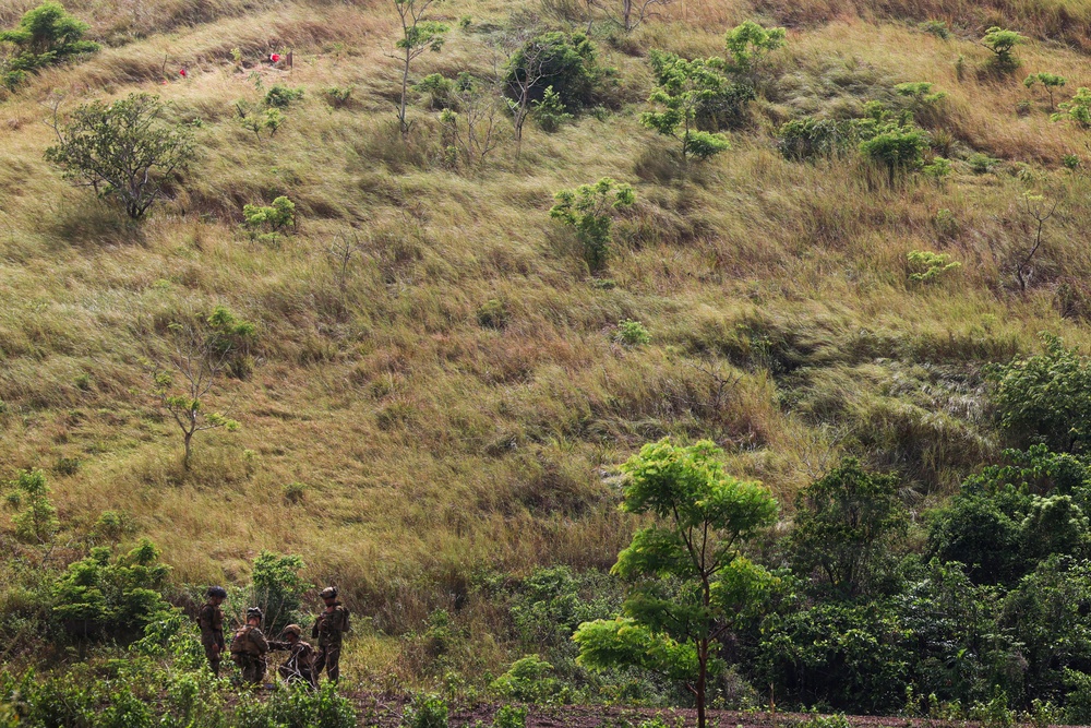 3rd Littoral Combat Team trains with attack drones and snipers in the Philippines