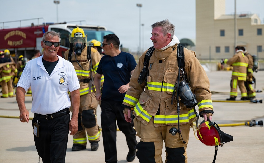 Incirlik Firefighters train with command team