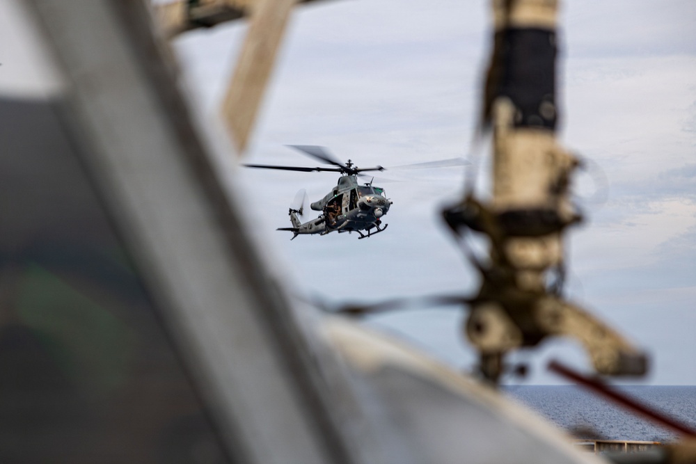 11th MEU Marines, Sailors Conduct Flight Operations Aboard USS Boxer